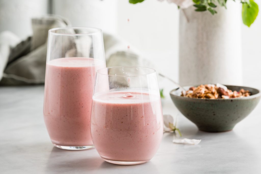 Strawberries Cream Smoothie BLOG